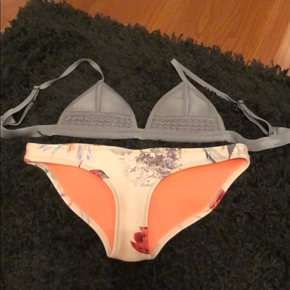 Triangl Swimsuit!